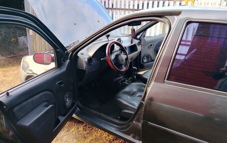 Renault Logan I, 2006 год, 230 000 рублей, 8 фотография