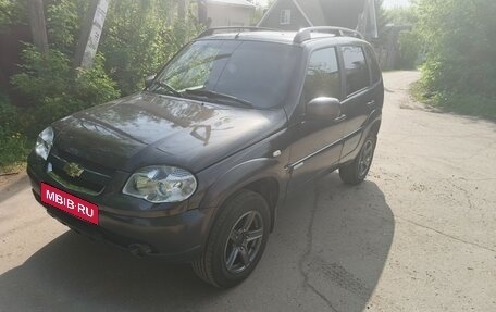 Chevrolet Niva I рестайлинг, 2011 год, 650 000 рублей, 27 фотография