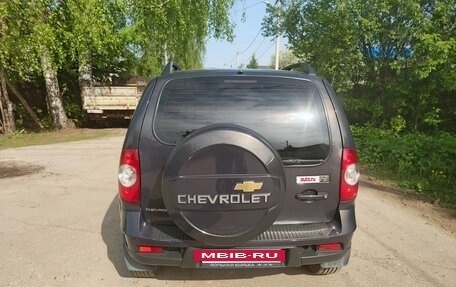 Chevrolet Niva I рестайлинг, 2011 год, 650 000 рублей, 29 фотография