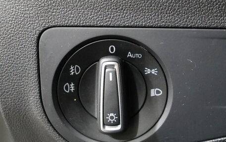Volkswagen Tiguan II, 2017 год, 2 097 000 рублей, 12 фотография