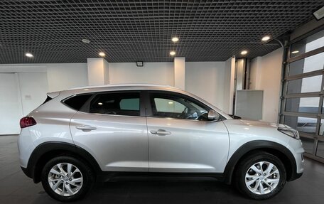 Hyundai Tucson III, 2019 год, 2 350 000 рублей, 2 фотография