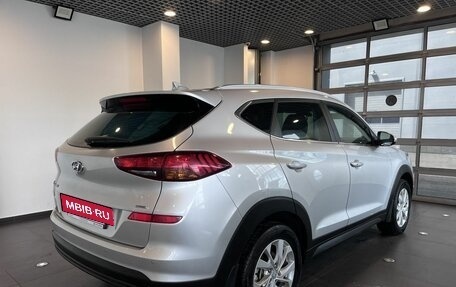 Hyundai Tucson III, 2019 год, 2 350 000 рублей, 3 фотография