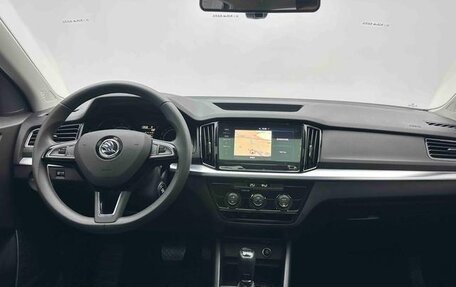 Skoda Kamiq I, 2022 год, 1 780 000 рублей, 6 фотография