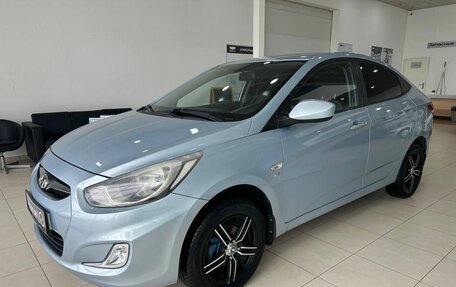 Hyundai Solaris II рестайлинг, 2013 год, 749 900 рублей, 2 фотография