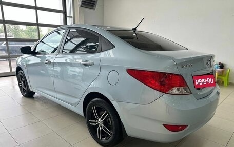 Hyundai Solaris II рестайлинг, 2013 год, 749 900 рублей, 3 фотография