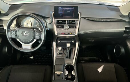 Lexus NX I, 2021 год, 3 895 000 рублей, 25 фотография