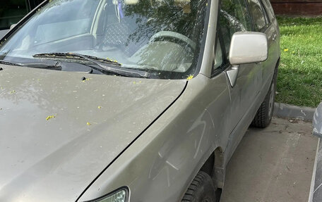 Lexus RX IV рестайлинг, 2000 год, 750 000 рублей, 2 фотография
