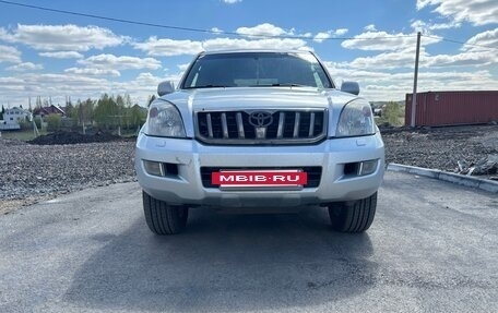 Toyota Land Cruiser Prado 120 рестайлинг, 2007 год, 1 850 000 рублей, 8 фотография