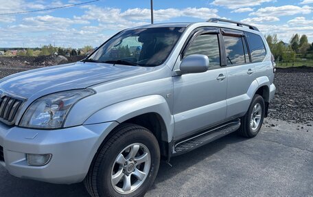 Toyota Land Cruiser Prado 120 рестайлинг, 2007 год, 1 850 000 рублей, 16 фотография