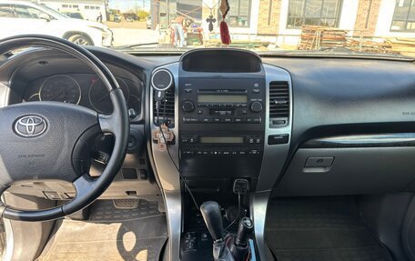 Toyota Land Cruiser Prado 120 рестайлинг, 2007 год, 1 850 000 рублей, 35 фотография