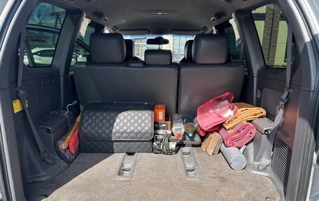 Toyota Land Cruiser Prado 120 рестайлинг, 2007 год, 1 850 000 рублей, 37 фотография