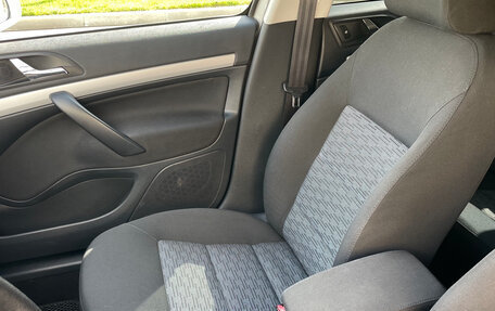 Skoda Octavia, 2011 год, 950 000 рублей, 18 фотография