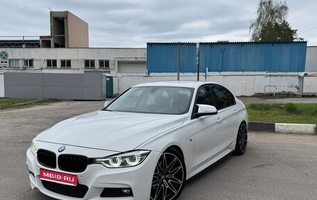 BMW 3 серия, 2016 год, 2 700 000 рублей, 1 фотография