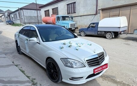 Mercedes-Benz S-Класс, 2007 год, 1 600 000 рублей, 1 фотография