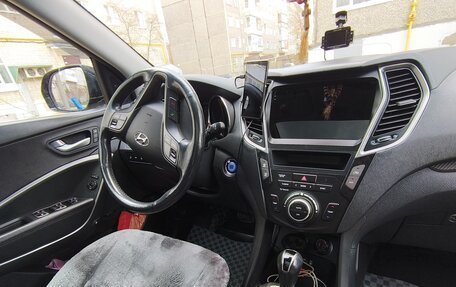 Hyundai Santa Fe III рестайлинг, 2017 год, 2 700 000 рублей, 30 фотография