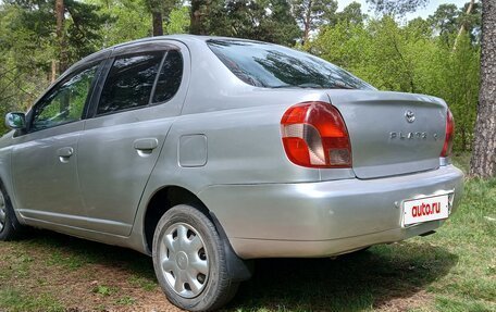 Toyota Platz, 2002 год, 350 000 рублей, 5 фотография
