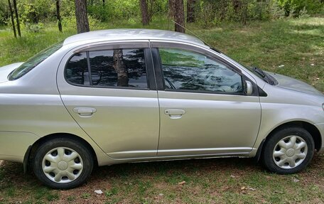 Toyota Platz, 2002 год, 350 000 рублей, 10 фотография