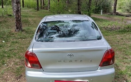 Toyota Platz, 2002 год, 350 000 рублей, 8 фотография