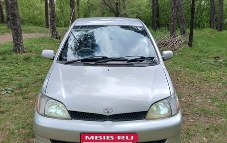 Toyota Platz, 2002 год, 350 000 рублей, 24 фотография