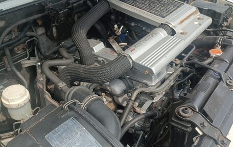 Mitsubishi Pajero III рестайлинг, 1995 год, 250 000 рублей, 6 фотография
