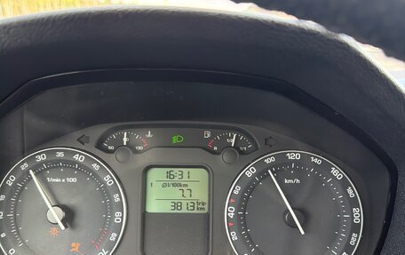 Skoda Octavia, 2005 год, 390 000 рублей, 8 фотография