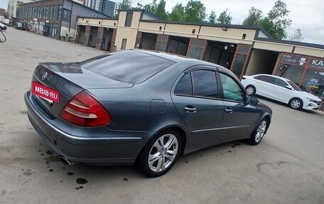 Mercedes-Benz E-Класс, 2005 год, 850 000 рублей, 2 фотография