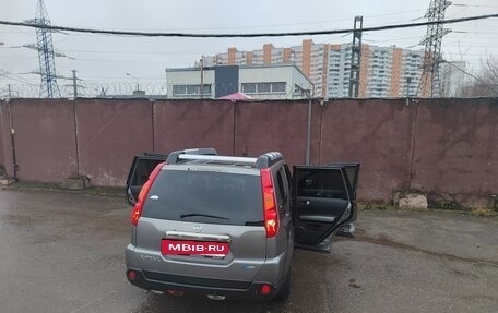 Nissan X-Trail, 2010 год, 900 000 рублей, 18 фотография