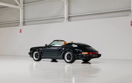 Porsche 911, 1989 год, 42 900 000 рублей, 4 фотография