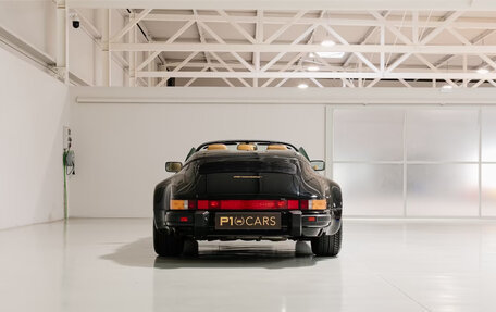 Porsche 911, 1989 год, 42 900 000 рублей, 9 фотография