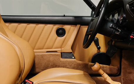 Porsche 911, 1989 год, 42 900 000 рублей, 24 фотография
