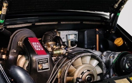 Porsche 911, 1989 год, 42 900 000 рублей, 37 фотография