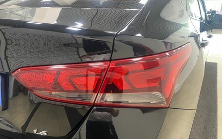 Hyundai Solaris II рестайлинг, 2017 год, 1 096 000 рублей, 14 фотография