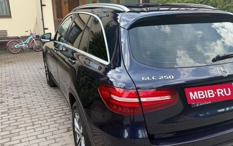 Mercedes-Benz GLC, 2017 год, 3 600 000 рублей, 10 фотография