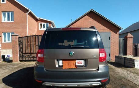 Skoda Yeti I рестайлинг, 2011 год, 900 000 рублей, 3 фотография