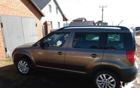 Skoda Yeti I рестайлинг, 2011 год, 900 000 рублей, 2 фотография