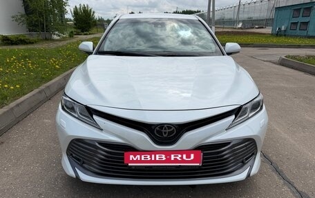 Toyota Camry, 2020 год, 2 890 000 рублей, 3 фотография