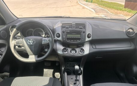 Toyota RAV4, 2011 год, 1 300 000 рублей, 12 фотография