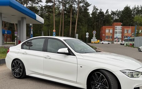 BMW 3 серия, 2016 год, 2 700 000 рублей, 3 фотография