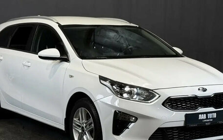 KIA cee'd III, 2021 год, 1 990 000 рублей, 3 фотография