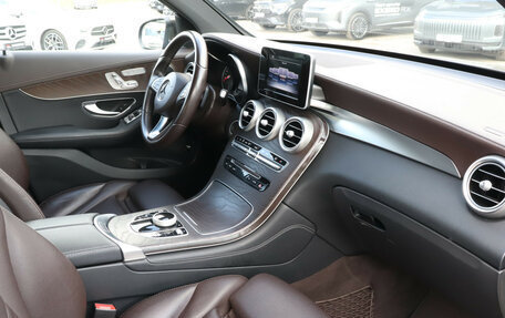 Mercedes-Benz GLC, 2017 год, 3 300 000 рублей, 9 фотография
