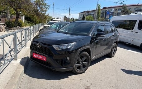 Toyota RAV4, 2021 год, 2 650 000 рублей, 1 фотография