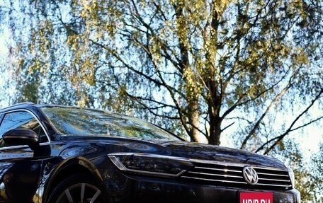 Volkswagen Passat B8 рестайлинг, 2017 год, 1 990 000 рублей, 1 фотография