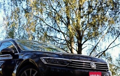 Volkswagen Passat B8 рестайлинг, 2017 год, 1 990 000 рублей, 1 фотография