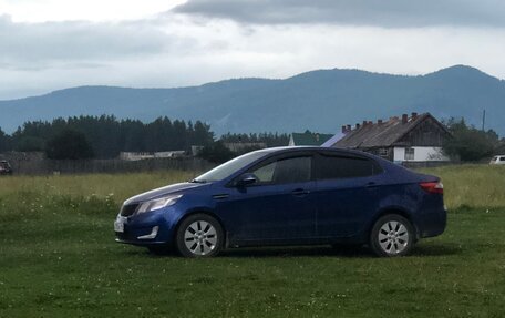 KIA Rio III рестайлинг, 2012 год, 750 000 рублей, 2 фотография