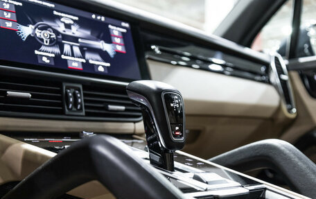 Porsche Cayenne III, 2018 год, 7 500 000 рублей, 26 фотография