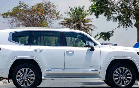 Toyota Land Cruiser, 2026 год, 13 200 000 рублей, 5 фотография