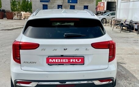 Haval Jolion, 2023 год, 2 100 000 рублей, 3 фотография