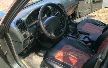 Mitsubishi Galant VIII, 1996 год, 230 000 рублей, 4 фотография