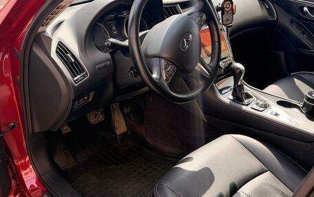Infiniti Q50 I рестайлинг, 2015 год, 1 900 000 рублей, 8 фотография
