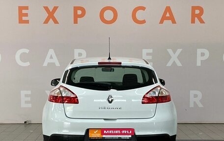 Renault Megane III, 2014 год, 730 000 рублей, 6 фотография